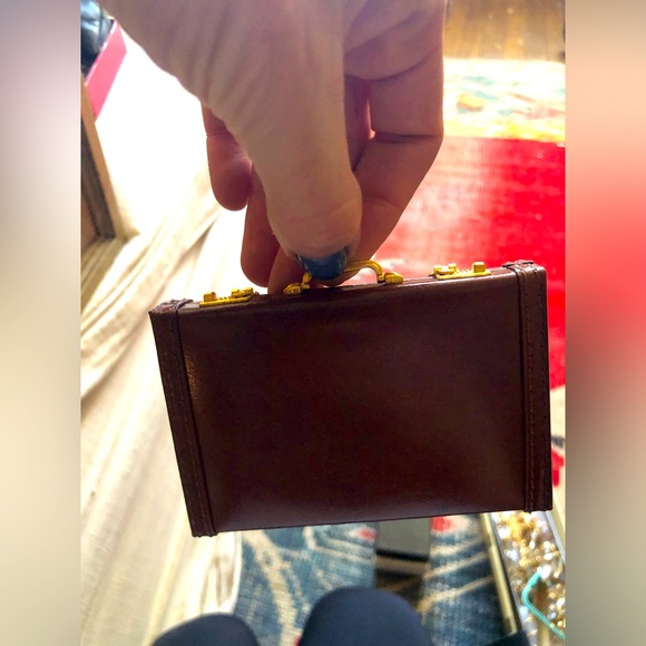 Tiny briefcase - Picture 1 of 3